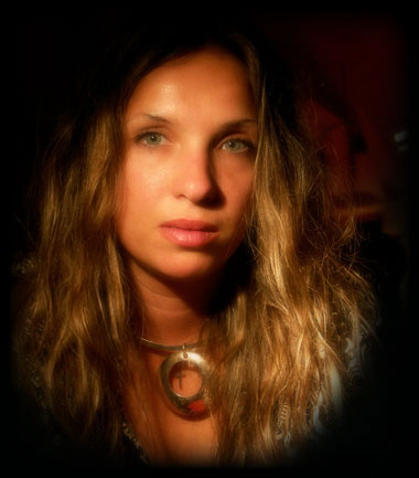 Julia Vikman Music for the World